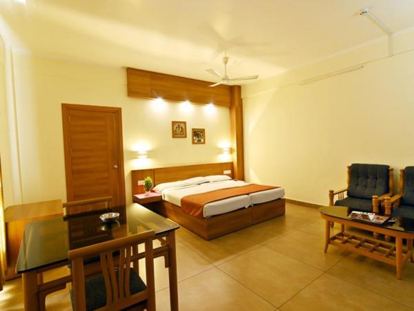 Maharani Hotel Calecute Exterior foto